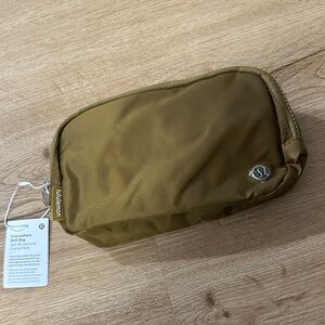 Lululemon belt bag
